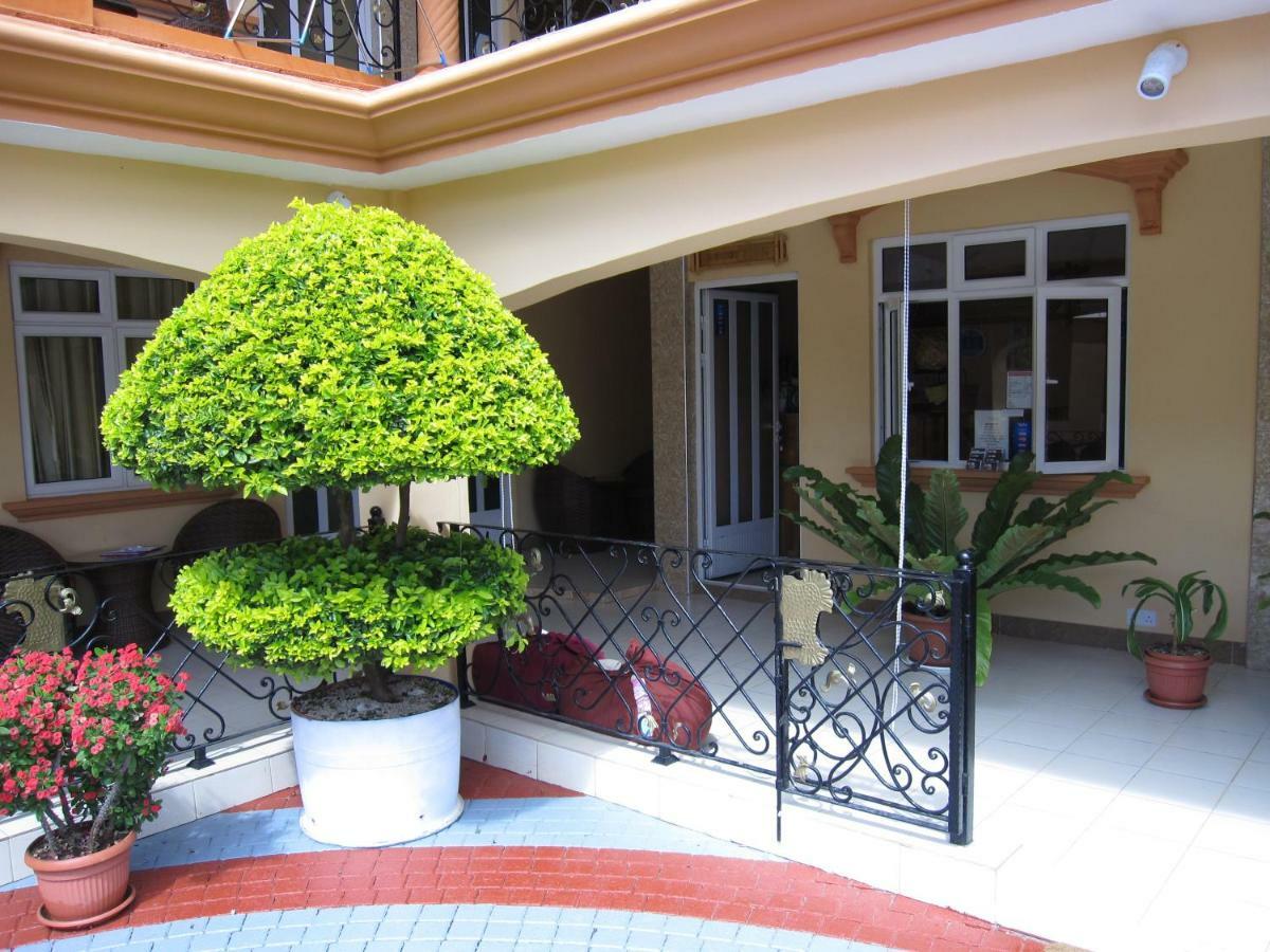 Niv Villa Flic en Flac Bagian luar foto